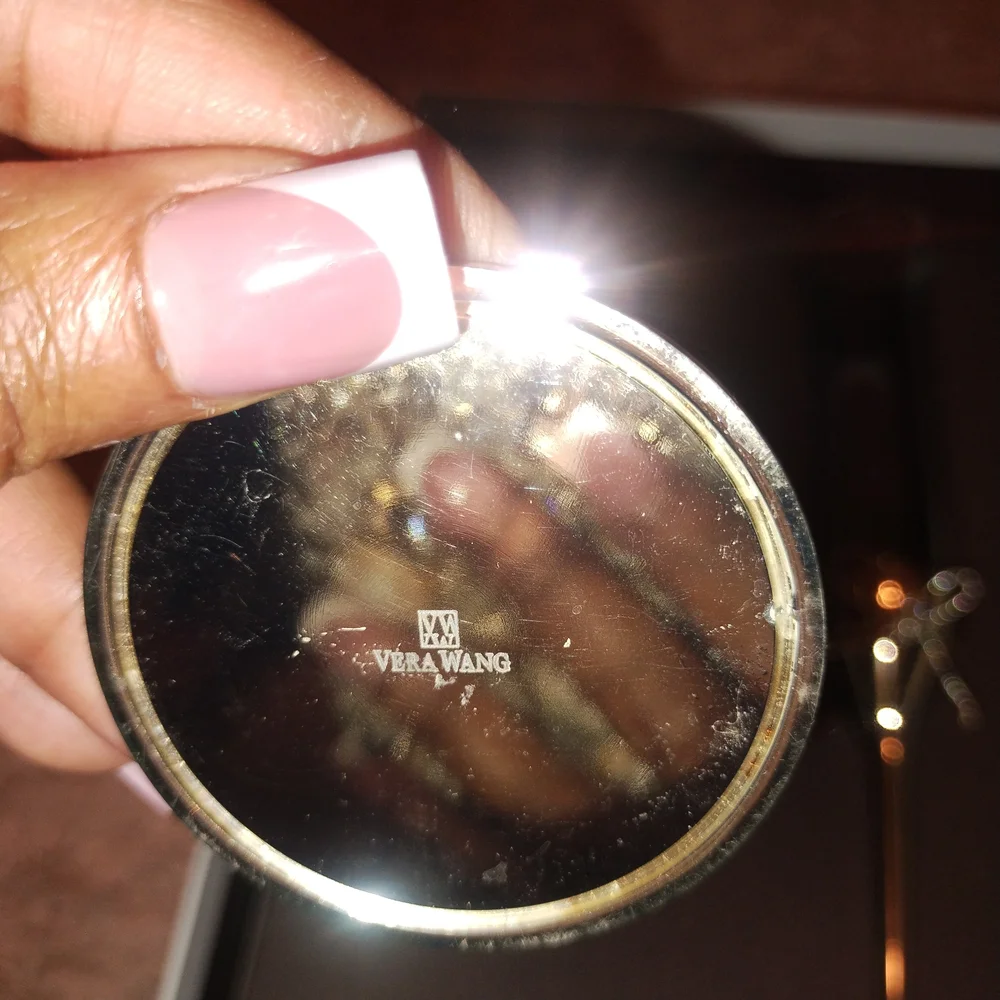 Vera Wang Cream and Black Logo Stationery - Picture 2 of 6